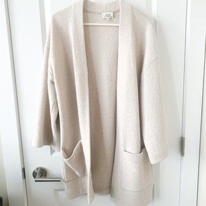 Aritzia  | Wilfred Merino Wool Overcoat |  Size M  | Beige/Dusty-Rose
